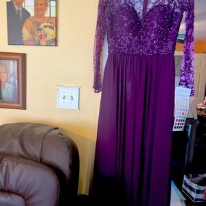 Madelyn Gardner dress size 12